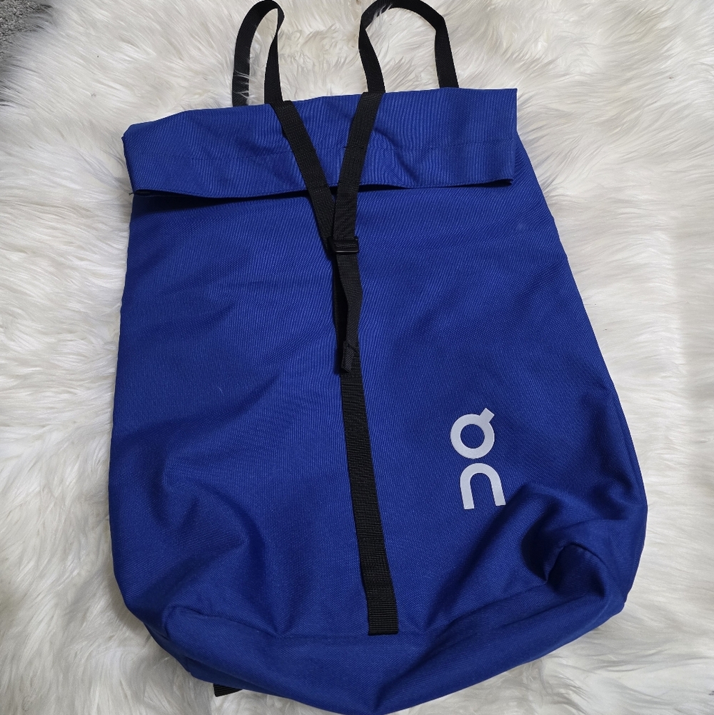 On Running Royal Blue Bag